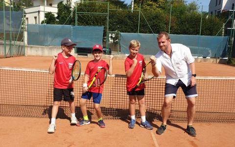 Erster Sieg der U-10 und starker Auftritt der U-14! 